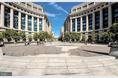 701 Pennsylvania Avenue NW #1210, Washington, DC 20004 - Photo 1