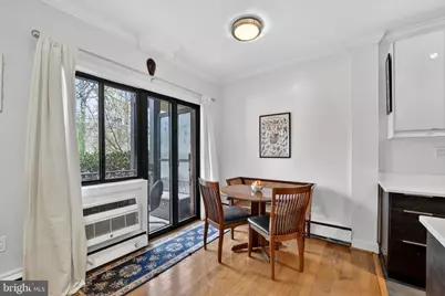 2325 42nd Street NW #104, Washington, DC 20007 - Photo 8