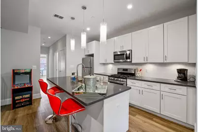 2221 M Street NE #PH1, Washington, DC 20002 - Photo 2
