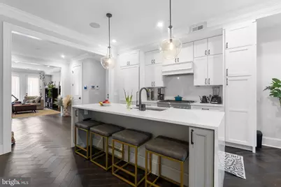 1775 Church Street NW #8, Washington, DC 20036 - Photo 2