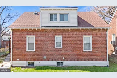 2108 31st Place SE, Washington, DC 20020 - Photo 36