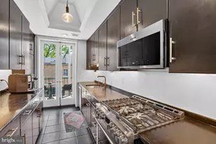 1613 30th St NW, Washington, DC 20007 - Photo 8