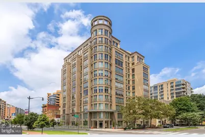 301 Massachusetts Avenue NW #1103, Washington, DC 20001 - Photo 1