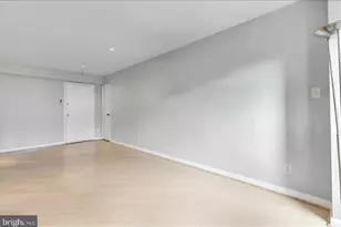 2500 Q St NW, Washington, DC 20007 - Photo 8