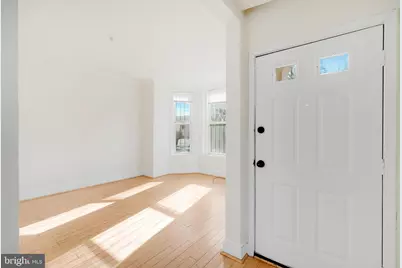 1209 6th Street NE #A, Washington, DC 20002 - Photo 2