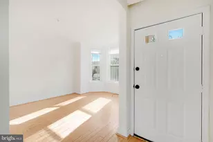 1209 6th St NE, Washington, DC 20002 - Photo 2