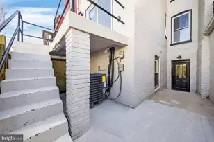 609 Harvard St NW, Washington, DC 20001 - Photo 36