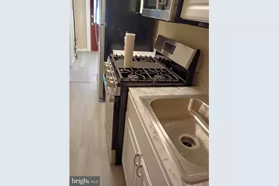 514 11th Street SE #B, Washington, DC 20003 - Photo 6