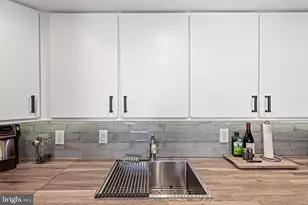 1740 New Hampshire Ave NW, Washington, DC 20009 - Photo 10