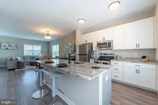 456 Woodcrest Dr SE, Washington, DC 20032 - Photo 1