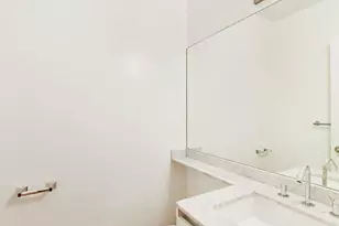 1660 Beekman Pl NW, Washington, DC 20009 - Photo 12