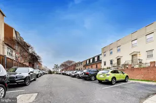 1660 Beekman Pl NW, Washington, DC 20009 - Photo 24