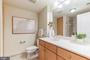 1117 10th St NW, Washington, DC 20001 - Photo 10