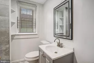 2702 30th St SE, Washington, DC 20020 - Photo 6