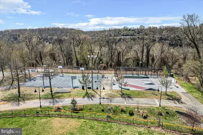 5112 Macarthur Boulevard NW #110, Washington, DC 20016 - Photo 22