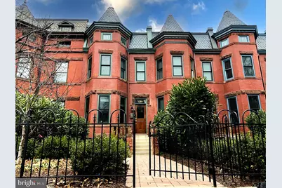 1302 E Capitol Street NE #B, Washington, DC 20003 - Photo 2