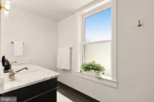 1737 11th NW, Washington, DC 20001 - Photo 18