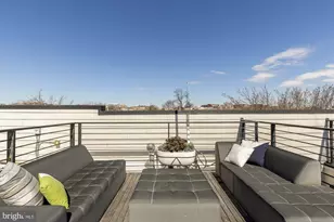 1737 11th NW, Washington, DC 20001 - Photo 24