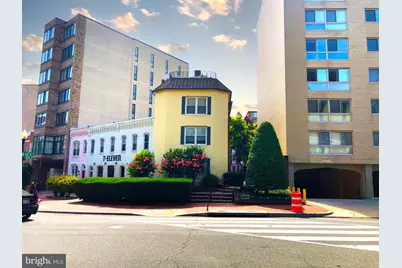 900 24th Street NW #N, Washington, DC 20037 - Photo 1