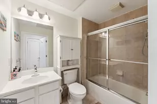 4025 Connecticut Ave NW, Washington, DC 20008 - Photo 14