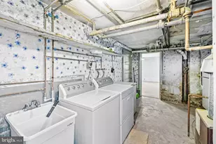 5601 1st St NW, Washington, DC 20011 - Photo 32