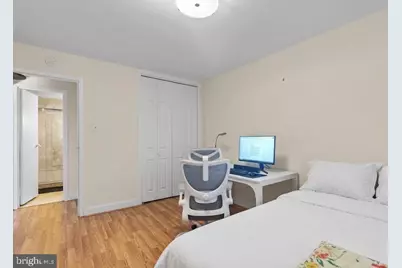 2401 H Street NW #211, Washington, DC 20037 - Photo 8