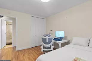 2401 H St NW, Washington, DC 20037 - Photo 8