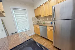 318 11th St SE, Washington, DC 20003 - Photo 6