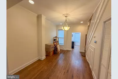 318 11th Street SE, Washington, DC 20003 - Photo 4