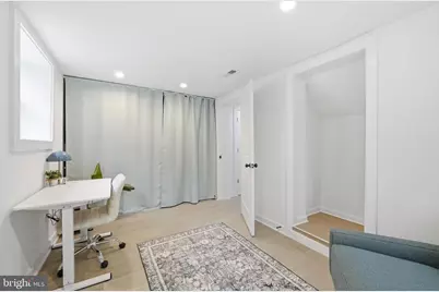 2211 Franklin Street NE, Washington, DC 20018 - Photo 32