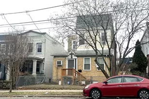 2432 4th St NE, Washington, DC 20002 - Photo 2