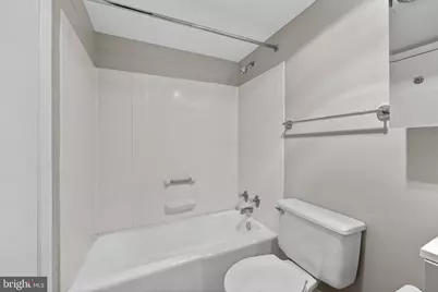 1701 16th Street NW #418, Washington, DC 20009 - Photo 16