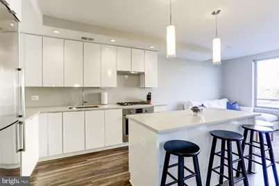 1311 13th Street NW #502, Washington, DC 20005 - Photo 2