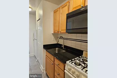 1722 H Street NE #B, Washington, DC 20002 - Photo 4