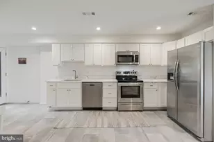 648 F St NE, Washington, DC 20002 - Photo 36