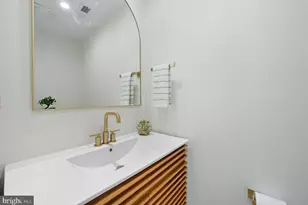 2812 13th St NW, Washington, DC 20009 - Photo 6