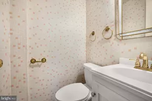 3327 R St NW, Washington, DC 20007 - Photo 16