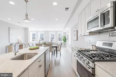 415 Varnum Street NW #2, Washington, DC 20011 - Photo 8