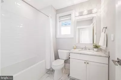415 Varnum Street NW #2, Washington, DC 20011 - Photo 16