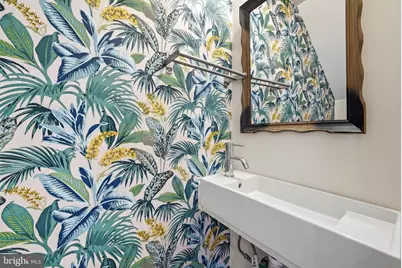 707 15th Street NE, Washington, DC 20002 - Photo 4