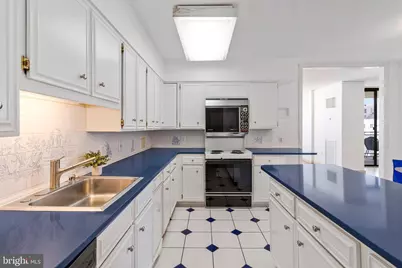 800 25th Street NW #1002, Washington, DC 20037 - Photo 16