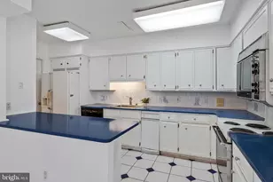 800 25th St NW, Washington, DC 20037 - Photo 14