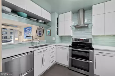 1401 17th Street NW #705, Washington, DC 20036 - Photo 6