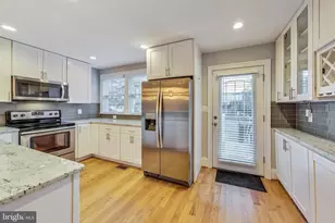 5415 Illinois Ave NW, Washington, DC 20011 - Photo 2