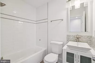 624 19th Street NE, Washington, DC 20002 - Photo 24