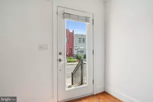 624 19th St NE, Washington, DC 20002 - Photo 2