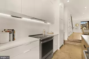 1005 P St NW, Washington, DC 20001 - Photo 20