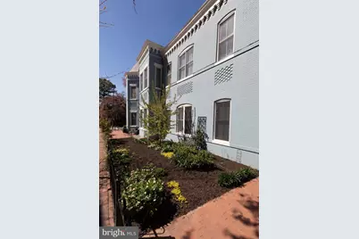 301 7th Street NE, Washington, DC 20002 - Photo 12