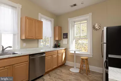 301 7th Street NE, Washington, DC 20002 - Photo 60