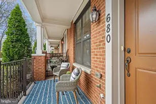 680 Kenneth St NE, Washington, DC 20017 - Photo 2